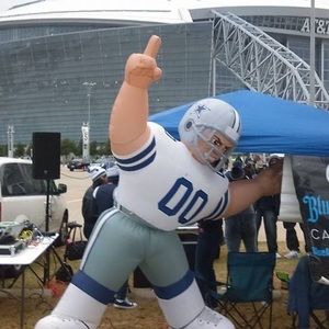 Meet your Posher, Howard